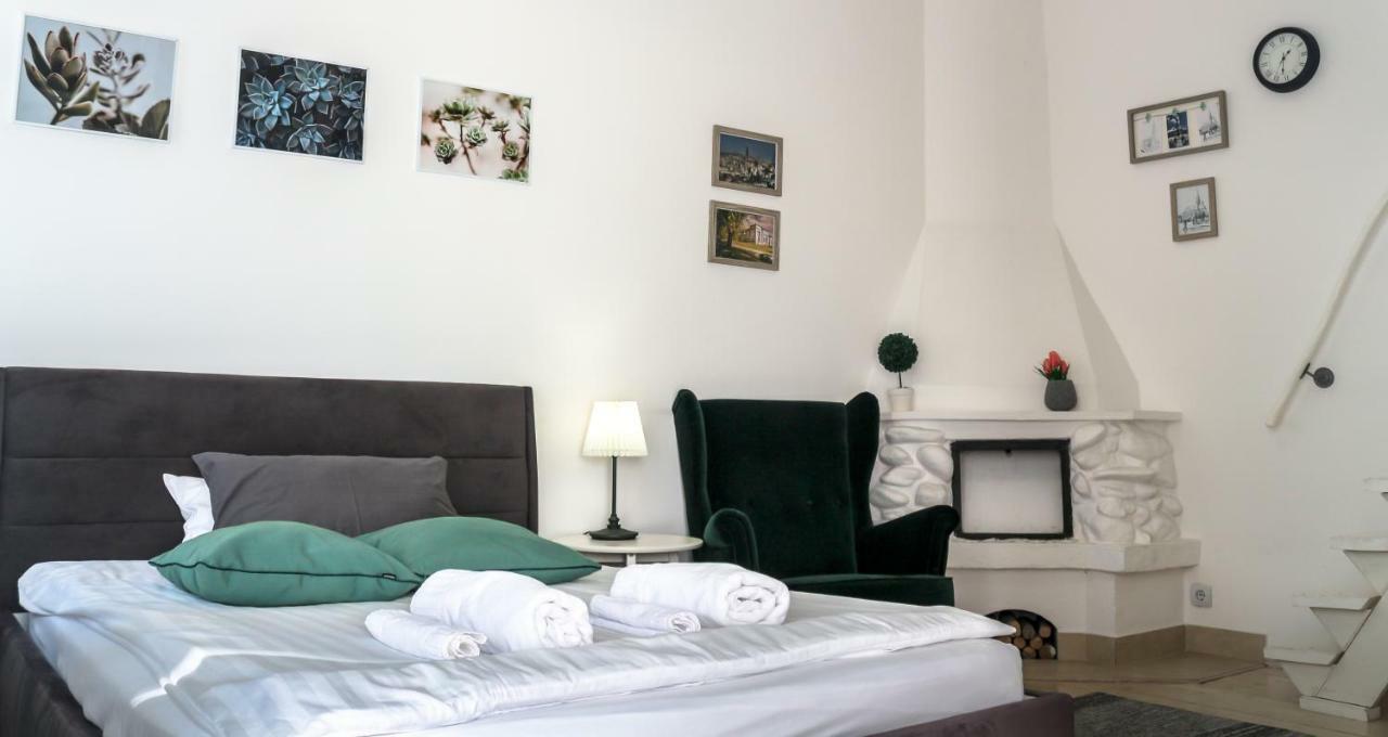 Ferienwohnung Mint Studio Cluj-Napoca Exterior foto